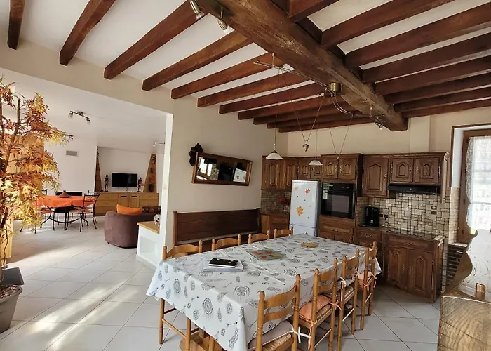 Holiday home En Pays D'othe Aix-en-Othe